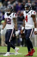 Houston Texans - road uni - blue numbering - avatar.jpg Houston Texans - road uni - blue numbering - avatar.jpg
